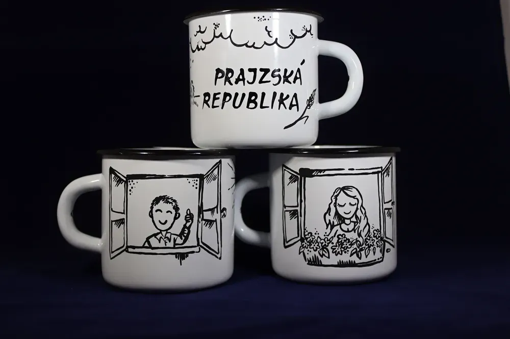 Plecháček ručně malovaný